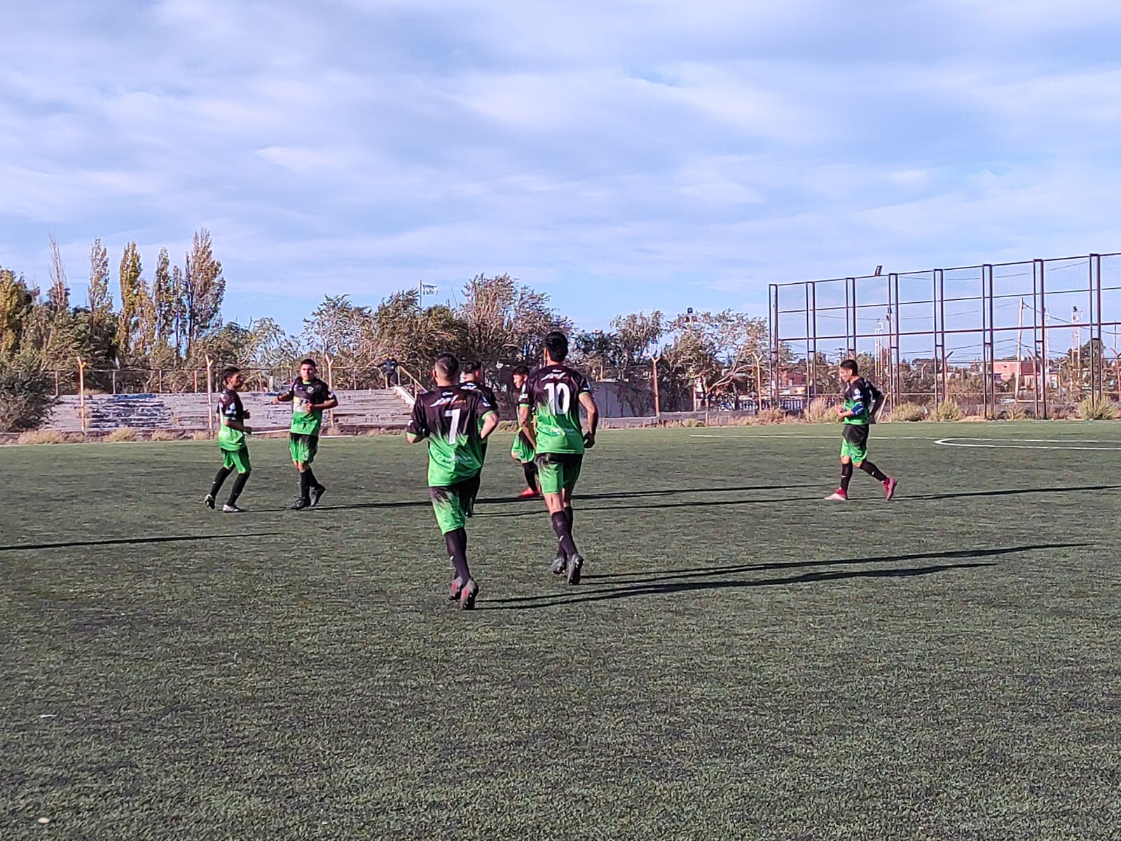 Olimpia sigue líder e invicto al final de la tercera fecha del Torneo 