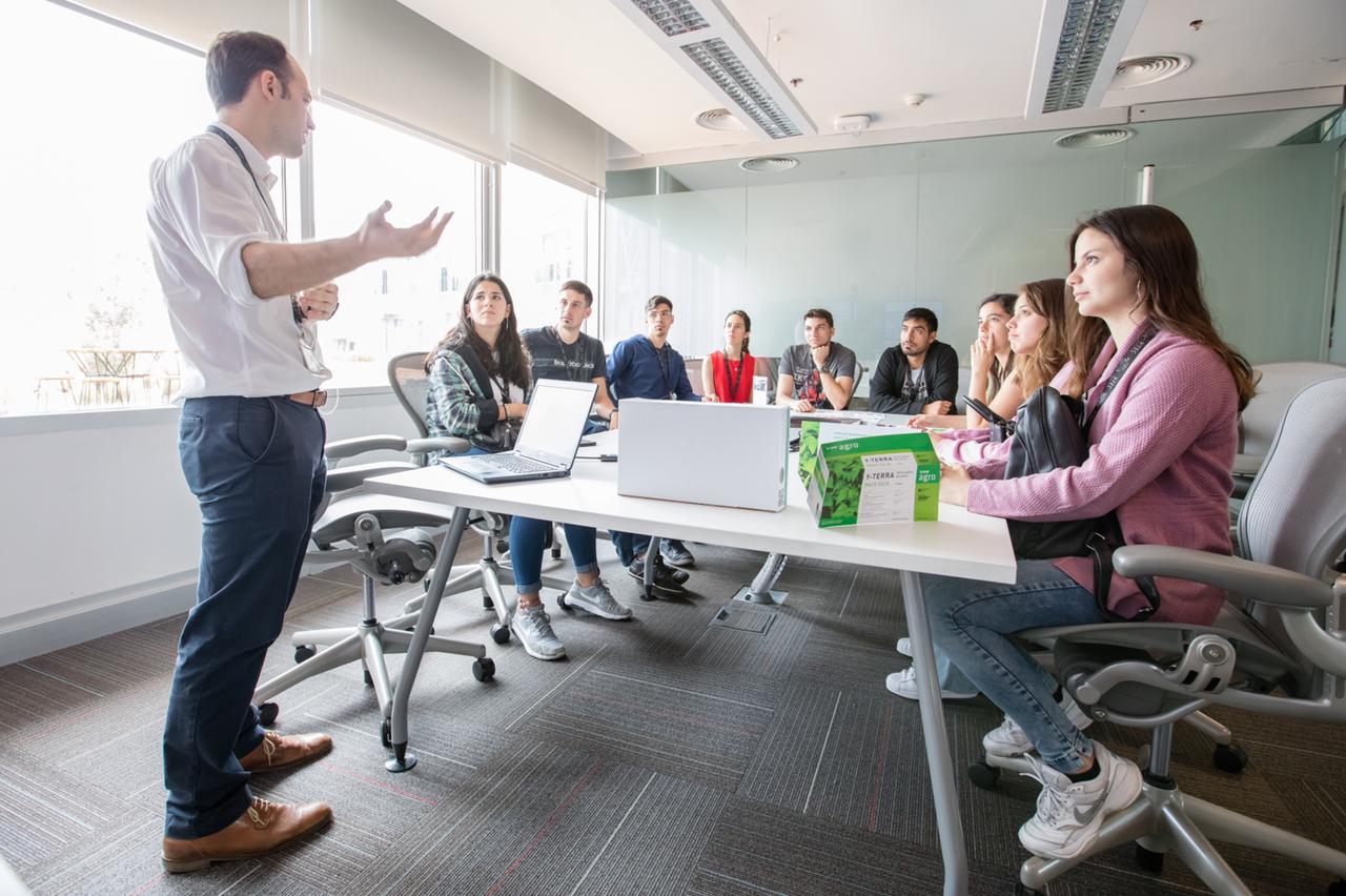 La Justicia sobreseyó a Juan Carlos Molina y a directivos de la fundación