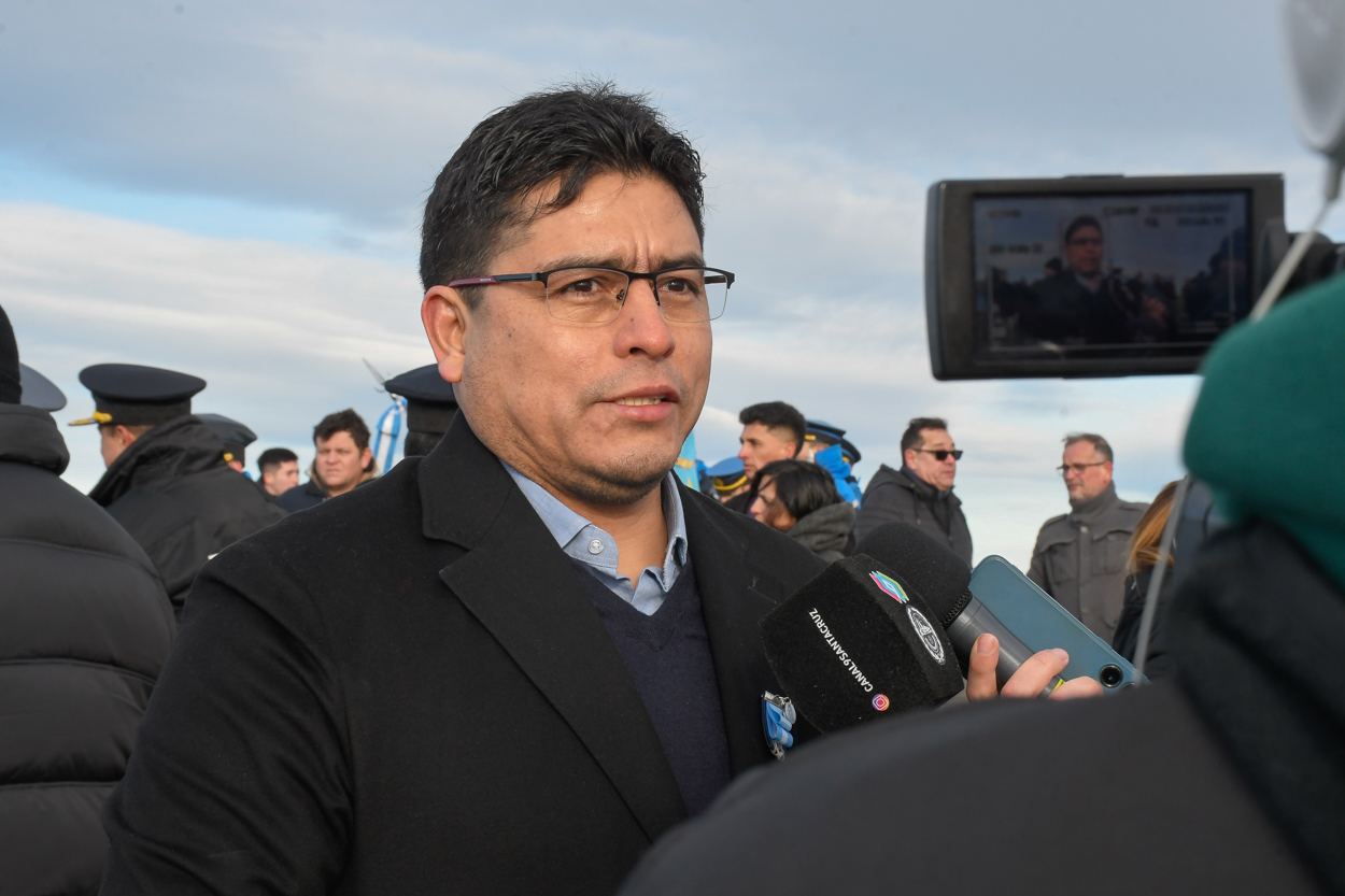 Vidal: “Hay que aplicar el federalismo recorriendo la provincia, hablando con los vecinos”