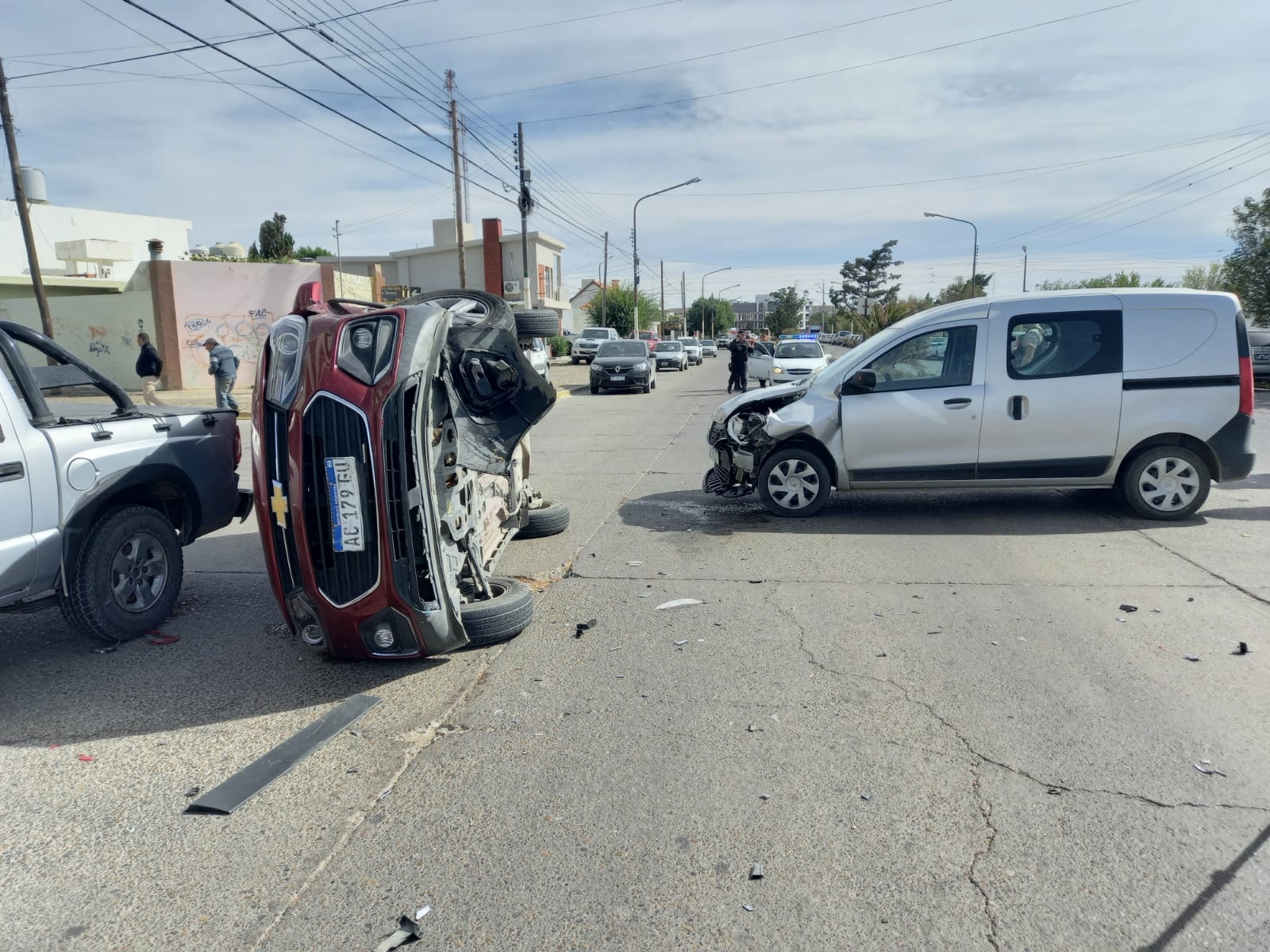 Importante intervención policial en Cañadón Seco: secuestraron una camioneta por alcoholemia positiva de 2,28