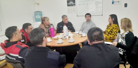 Busquet: “Hay que volver a implementer planes de contingencia en las escuelas junto a Bomberos”