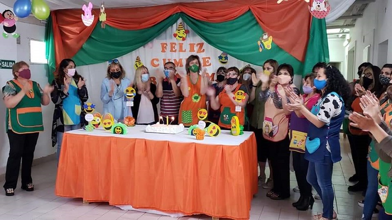 Jardín maternal Sagrada Familia festejó 26 años de vida con un gran agasajo 