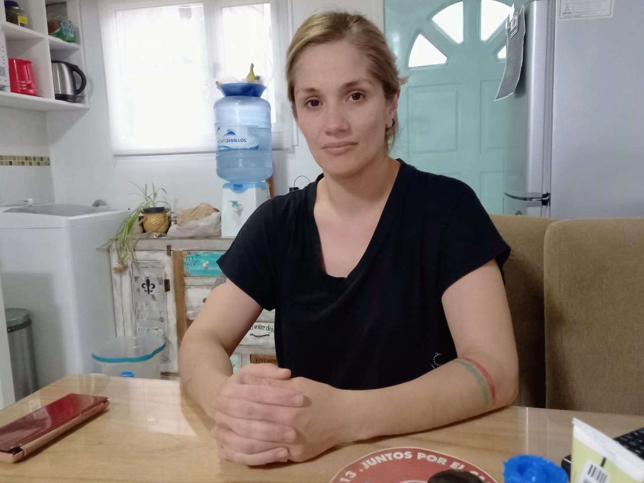 Obaya relató que Quinteros le dijo a su familia que ella ejercía la prostitución, que la golpeó y la amenazó de muerte