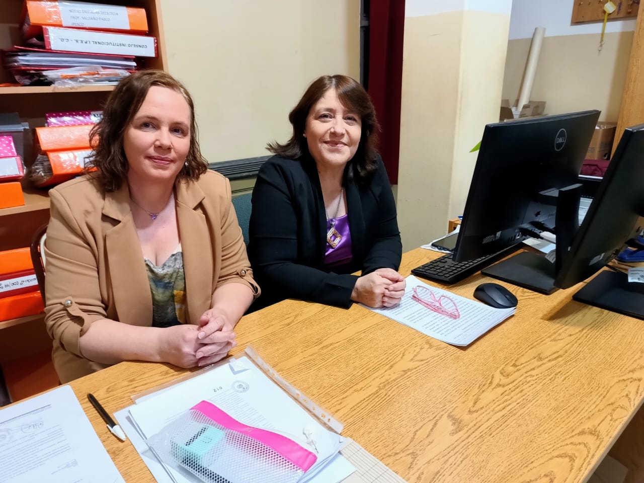 Asumieron las nuevas rectora y vicerrectora del IPES de Caleta Olivia: Claudia Ugarte y Natalia Jumilla 