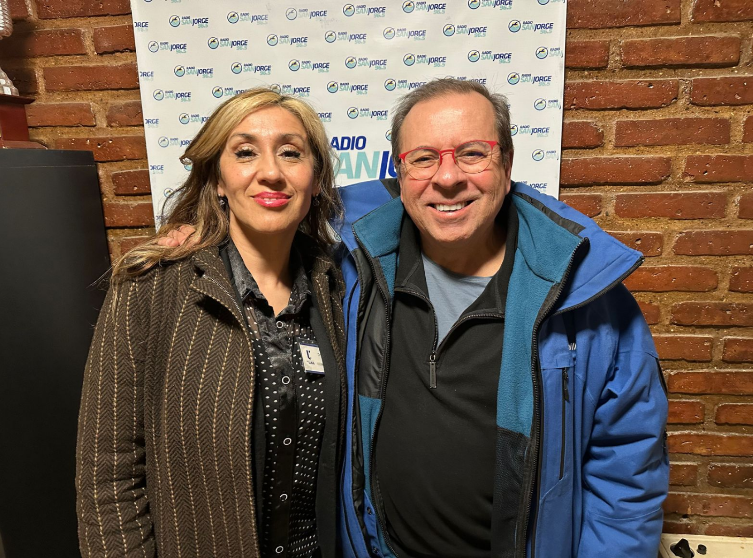 Los candidatos a gobernador Mario Markic y vice Miriam Luna tienen como prioridad la educación y la salud