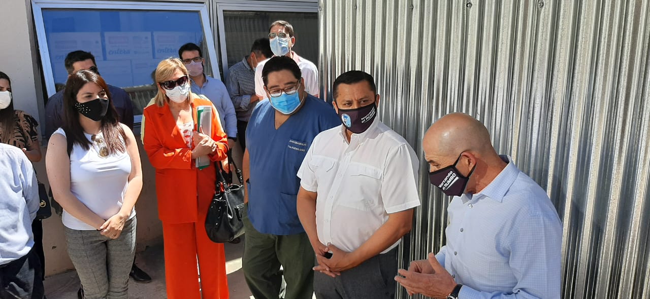 Lludgar visito la obra del laboratorio del hospital y anticipo que en pocos días jerárquicos entregara su plan de viviendas