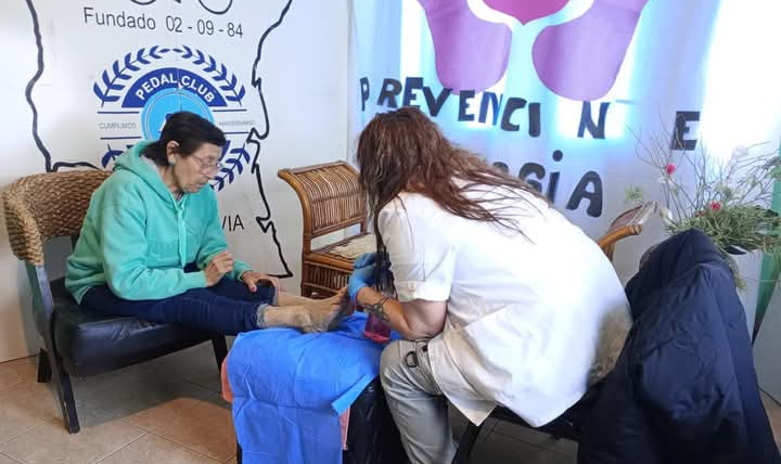 Concientización y prevención del pie diabético: una jornada al servicio de la comunidad
