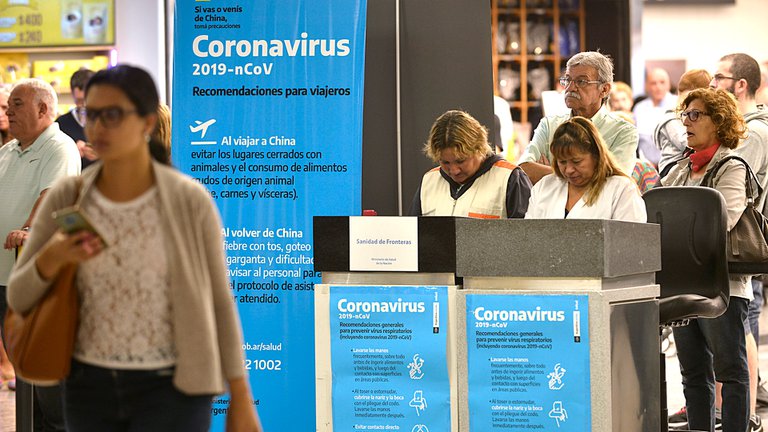 Coronavirus: el gobierno bonaerense denunció que hay personas que ingresan al país con test PCR truchos