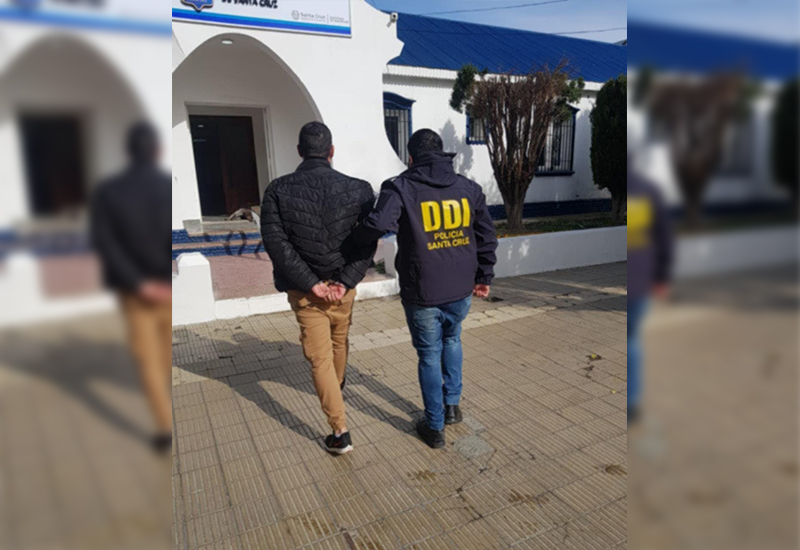Detenido un sospechoso por el hurto de un Renault Megane II en Rio Gallegos