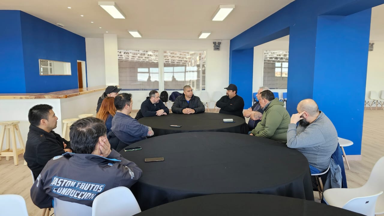 Servicios Públicos trabaja en la iluminación de la calle 22 de Río Gallegos