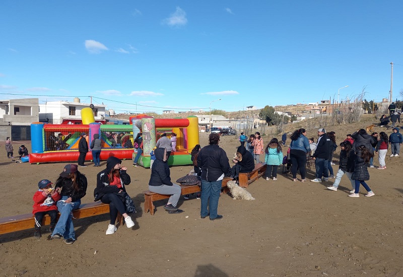 Festejo por el día de la niñez en la unión vecinal del barrio 17 de octubre