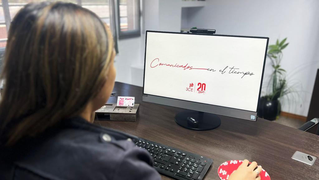 Celebrando dos décadas: el éxito de 3 Comunicaciones 