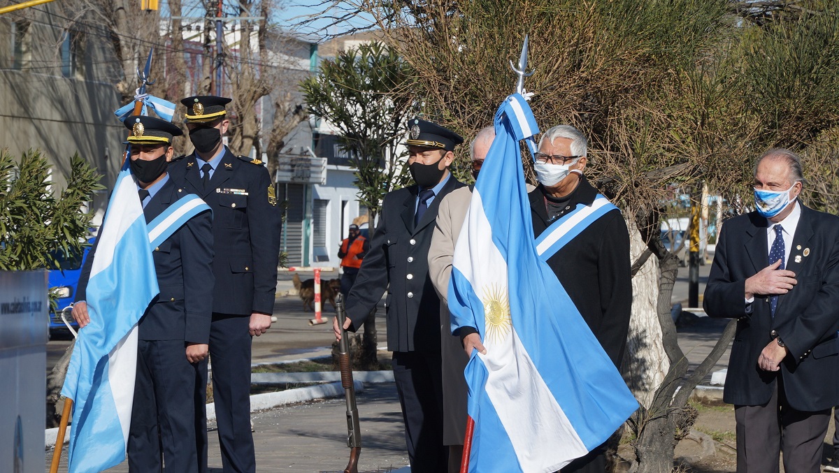 “Hay familias que deben elegir entre comer o pagar los servicios”: Aparicio pidió suspender los cortes de luz y gas durante el invierno