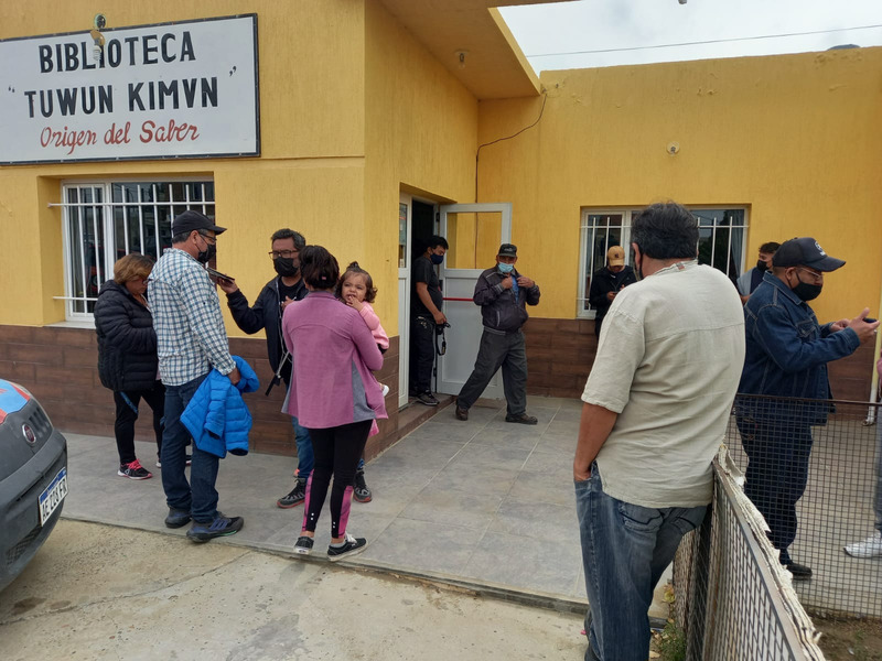 Vecinos autoconvocados del barrio ceferino piden la renuncia de Eva González presidenta de la unión vecinal