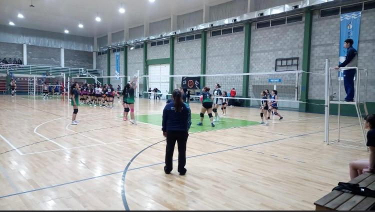 A puro Vóley: Caleta Olivia sede del Torneo Provincial Sub 16 