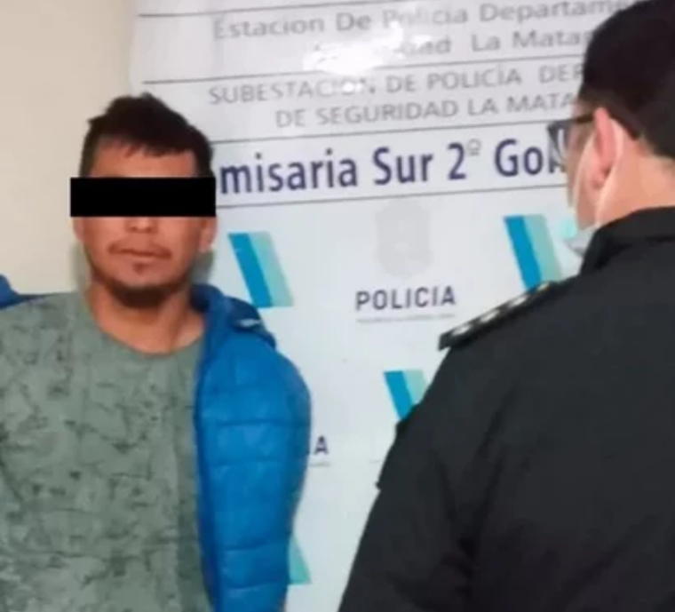 Accidente en Ruta 3: una docente resultó herida tras despistar y volcar su camioneta cerca de Fitz Roy
