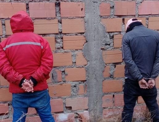 La policía detuvo a dos hombres por el intento de usurpación de una casa
