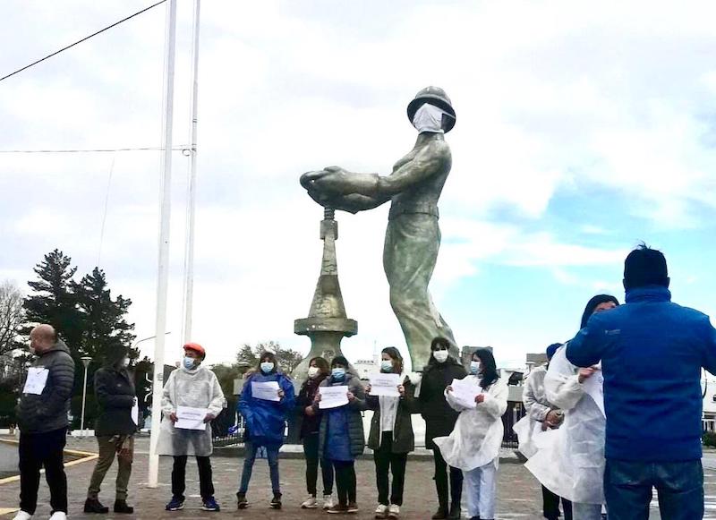 Los odontólogos reclamaron a las obras sociales manifestándose en 