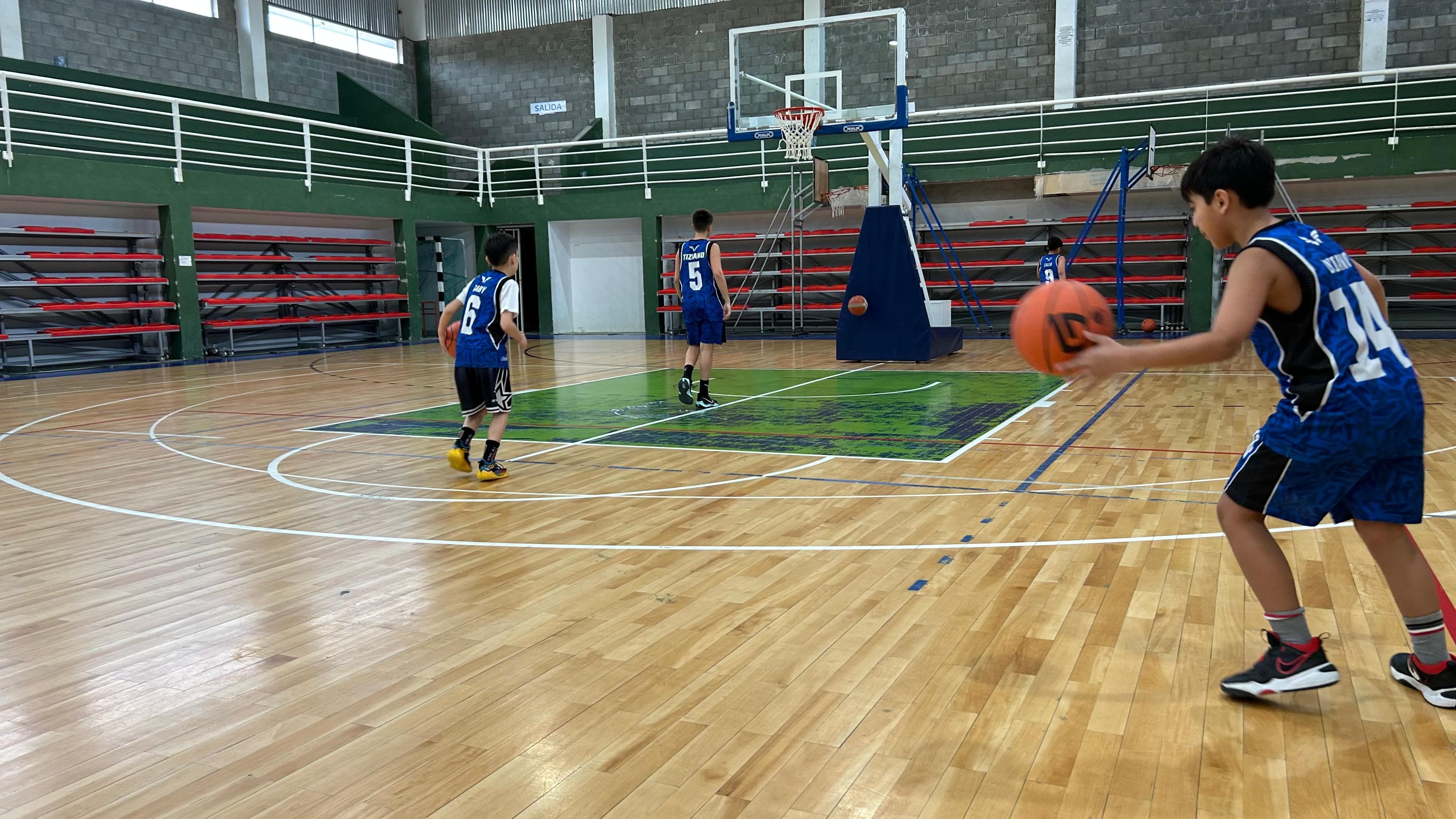 Abordaje Integral en Caleta Olivia: Salud, Gobierno y Desarrollo Social trabajaron junto a los clubes deportivos