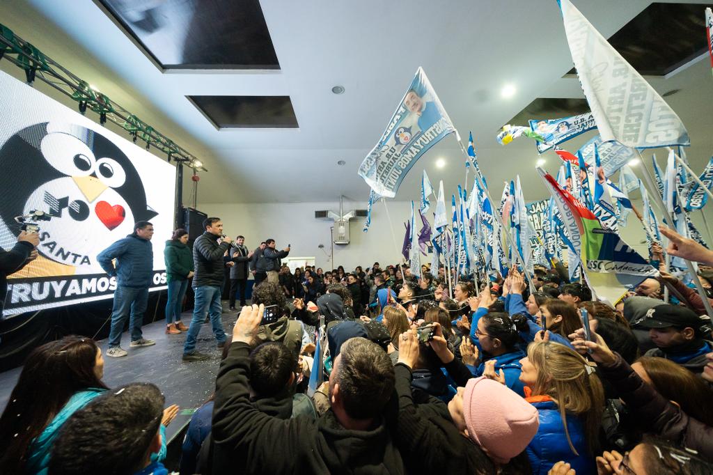 Pablo Grasso al pueblo santacruceño: 