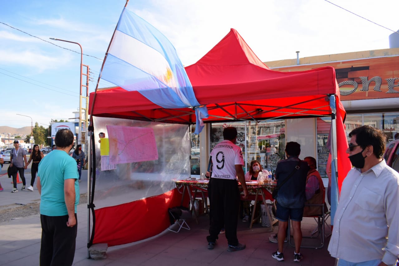 Proyecto Aguada del Norte: La mesa ciudadana por el agua continúa juntando firmas para la concreción del proyecto