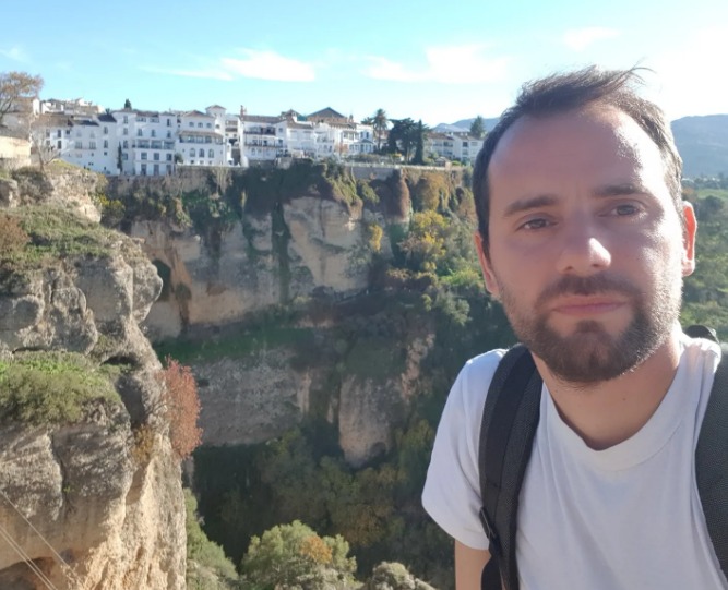 Caleta Olivia: inició la licitación para renovar el sistema de calefacción de la EPP N°88 y el CPES N°42