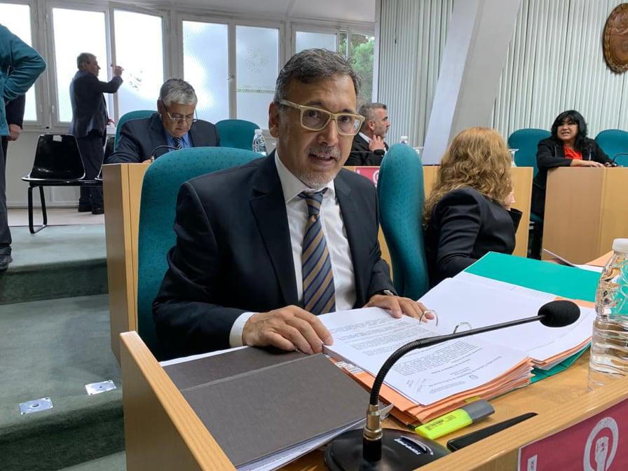 Pérez Gallart en contra de la nueva Ley de Medios Públicos, habló de discrecionalidad y apuro