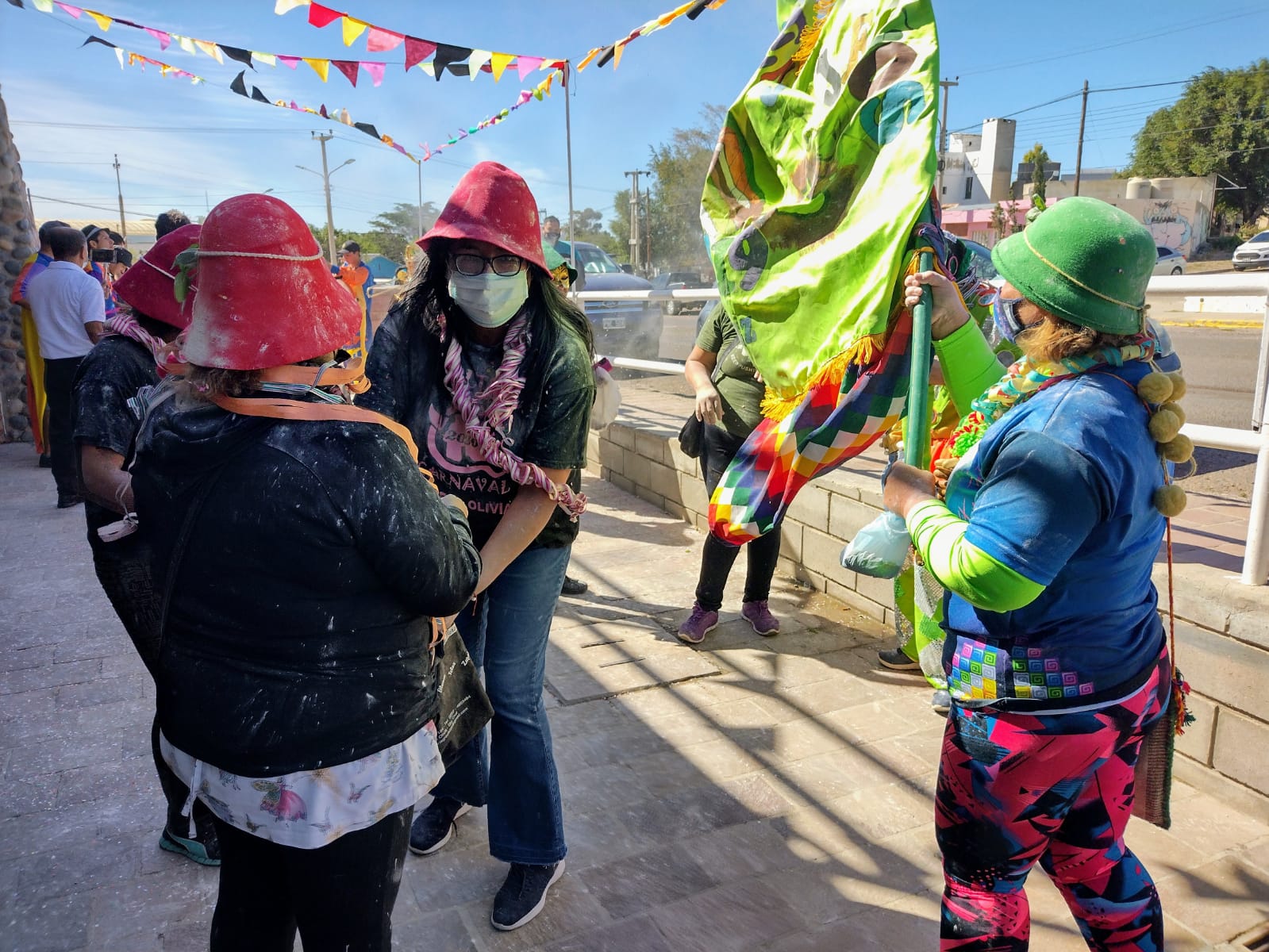 Aires de Primavera: artesanos y productores se reunirán este fin de semana en la Escuela 43