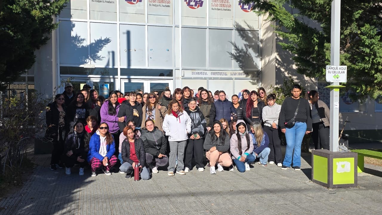 Cooperativistas de un hospital reclaman un salario digno