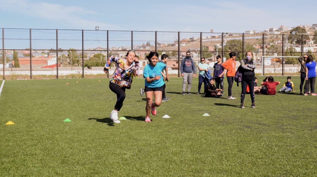 Juegos de Velocidad en el Estadio Municipal 
