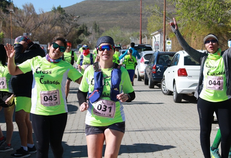 Calderero y Villarroel se impusieron en la 6ta edición del “Cross del cañadón”