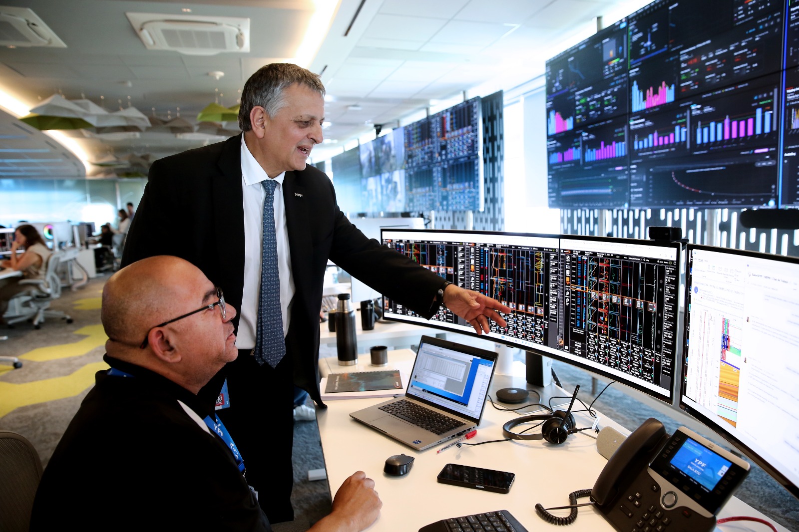 Servicios Públicos trabaja en la iluminación de la calle 22 de Río Gallegos