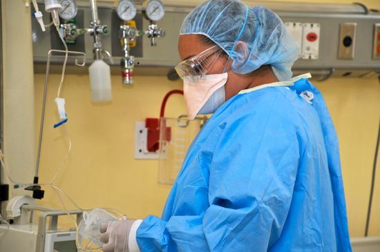 Sábado 17 de abril: Santa Cruz tuvo ayer 281 nuevos contagios, llega a 41391 primeras dosis aplicadas y solo inmunizó a 7842 personas