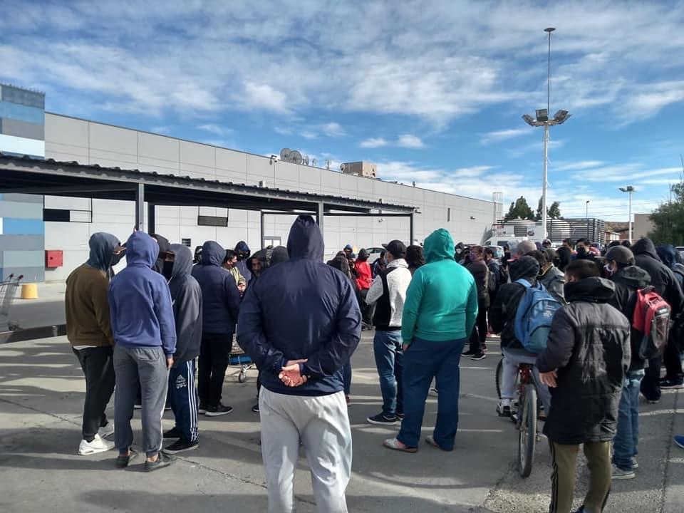 La gestión de Claudio Vidal invierte 190 millones de pesos para llevar agua al barrio 22 de Septiembre