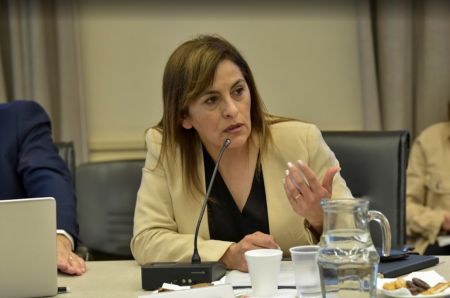 Rasgido destacó entrega de 230 tablets para fortalecer la alfabetización en la 147° Asamblea del CFE