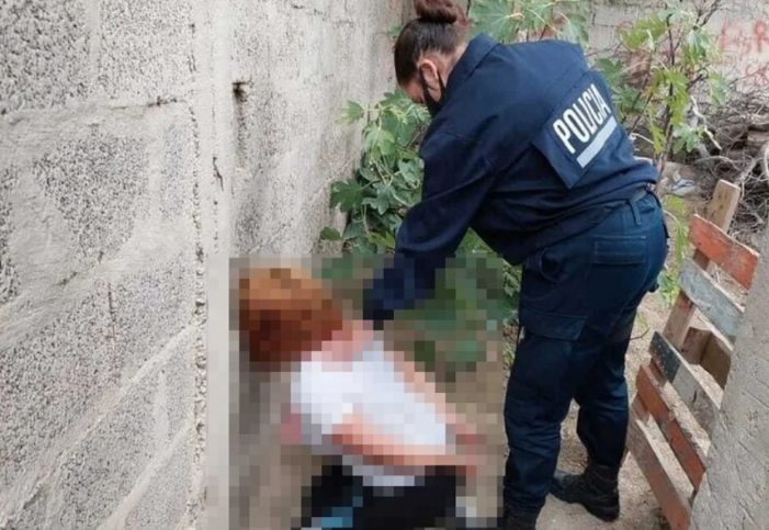 Dos menores hirieron a una mujer para robarle y luego intentaron entrar a una casa