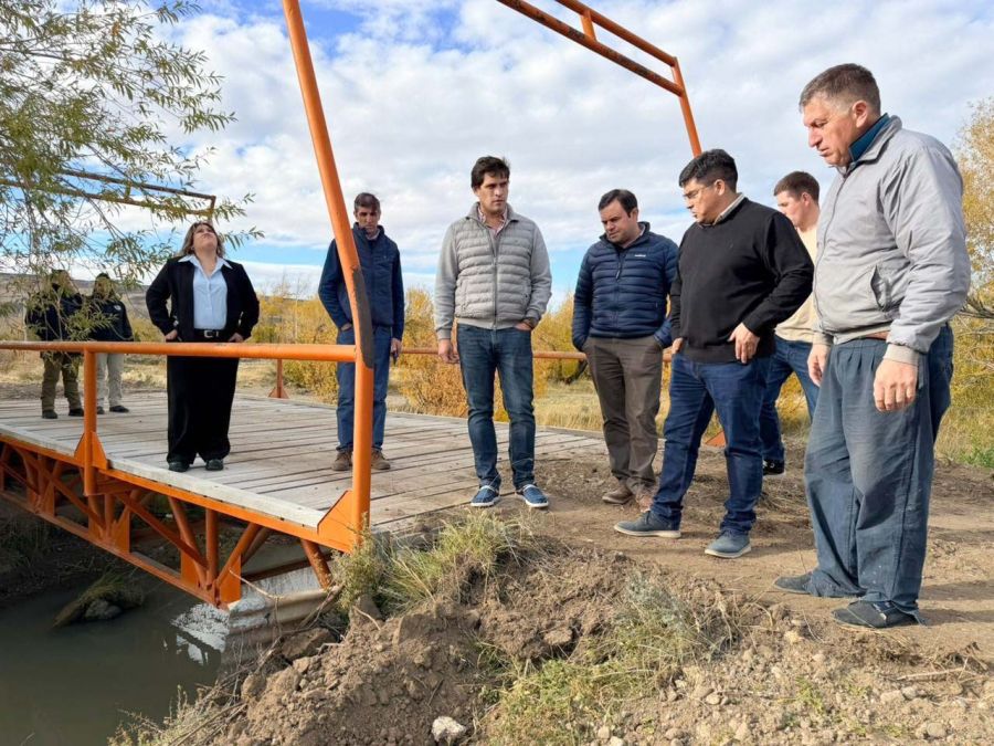Vidal supervisó el sistema de riego y proyectan nuevas obras en Gobernador Gregores