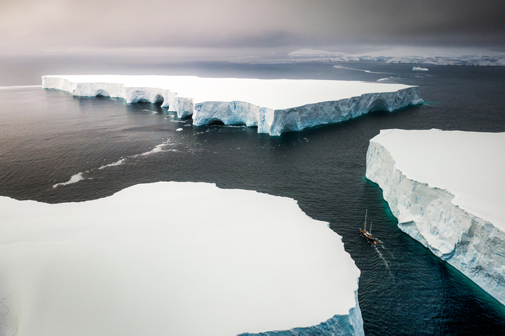 Se desprendió de la Antártida el iceberg más grande del mundo