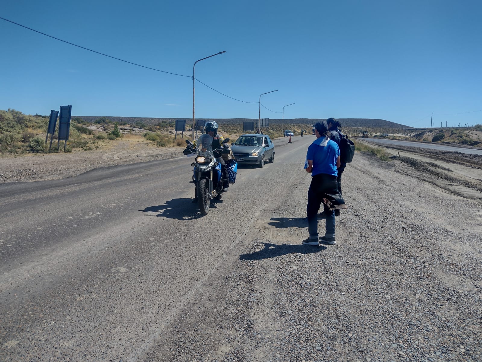 Trabajadores portuarios reclaman en Ramón Santos