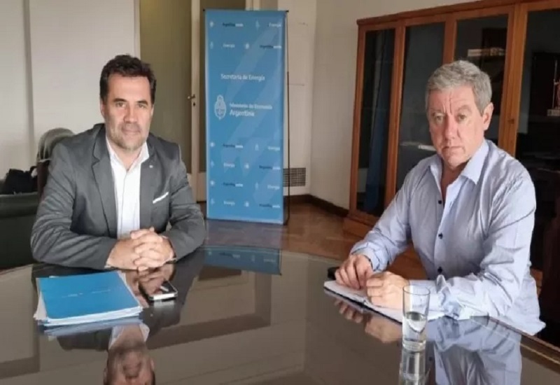 Aparicio rechazó la deuda en dólares y reclamó explicaciones por los fondos de YPF