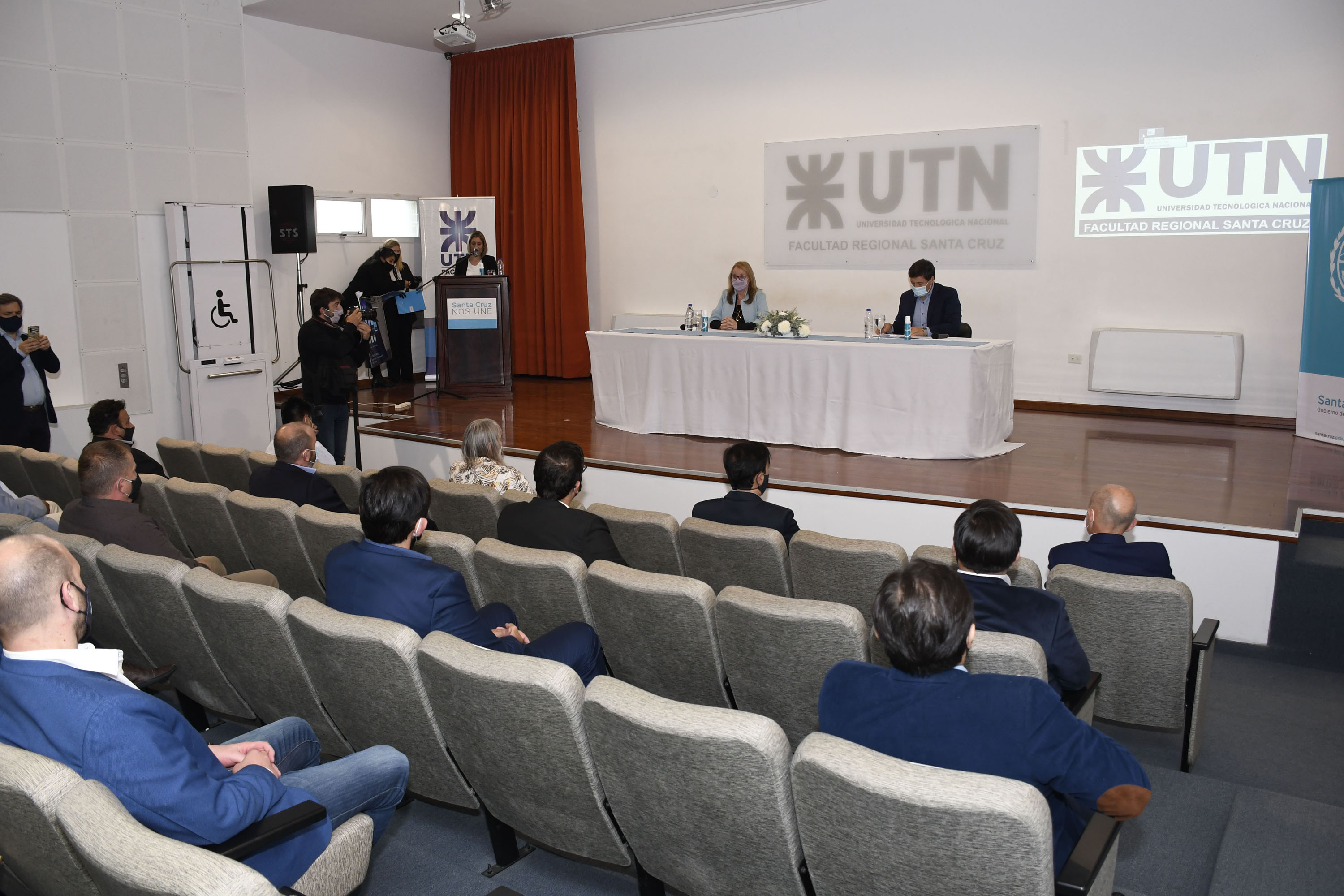 Cotillo participó de la firma de convenios con Municipios para implementar el Programa Potenciar Trabajo