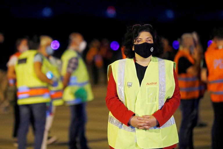 A un ritmo promedio de más de 160.000 aplicaciones diarias a nivel nacional, la Argentina se quedaría sin vacunas en 9 días