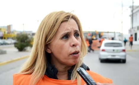 Andrea Peréz: “En Caleta Olivia hay tres médicos llamadores”