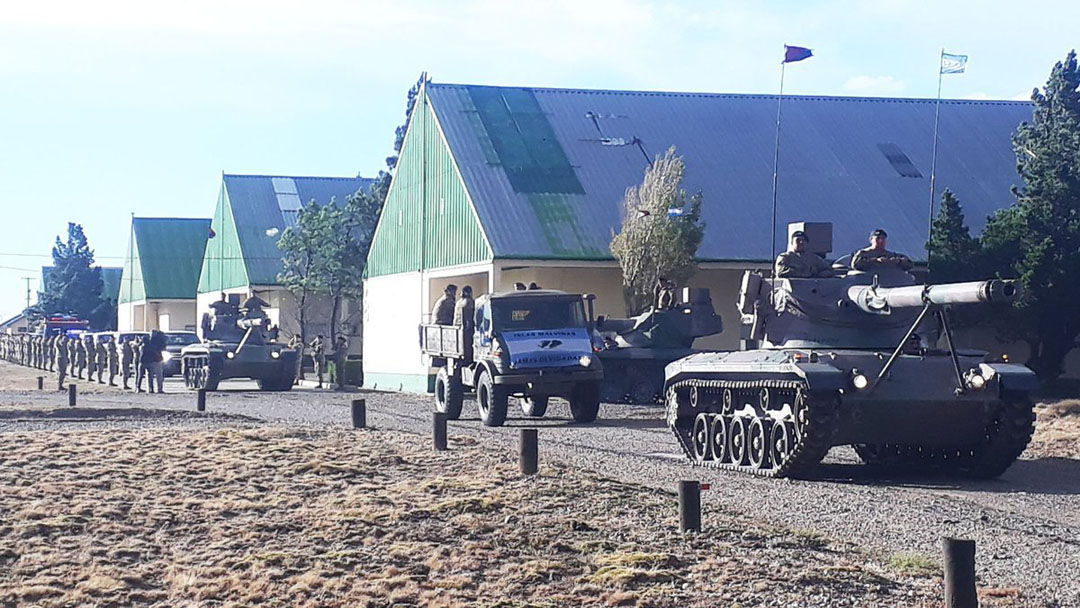 El Ejercito convoca a “soldados voluntarios”, para unirse al cuerpo de caballería de tanques