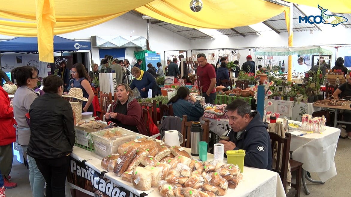 Caleta Olivia: La 7° Feria del Golfo ofrece productos frescos y artesanales 