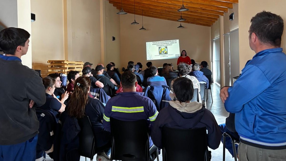 Santa Cruz suma nuevos equipos y perforaciones a la actividad hidrocarburífera