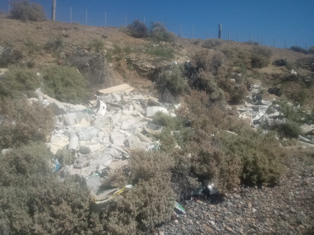 [VIDEO] Basural frente al mar: persiste en el sector del cual 