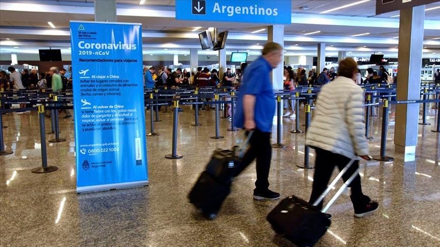 Estos son los 32 grupos de personas que podrán tomar vuelos regulares en Argentina