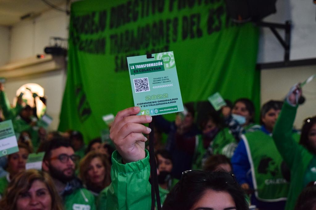 El congreso ordinario y extraordinario lo aprobó por unanimidad: ATE presentó memoria y balance 