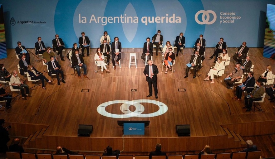 El gobierno lanzó el Consejo Económico y Social: “de acá puede nacer otro país”, dijo el presidente